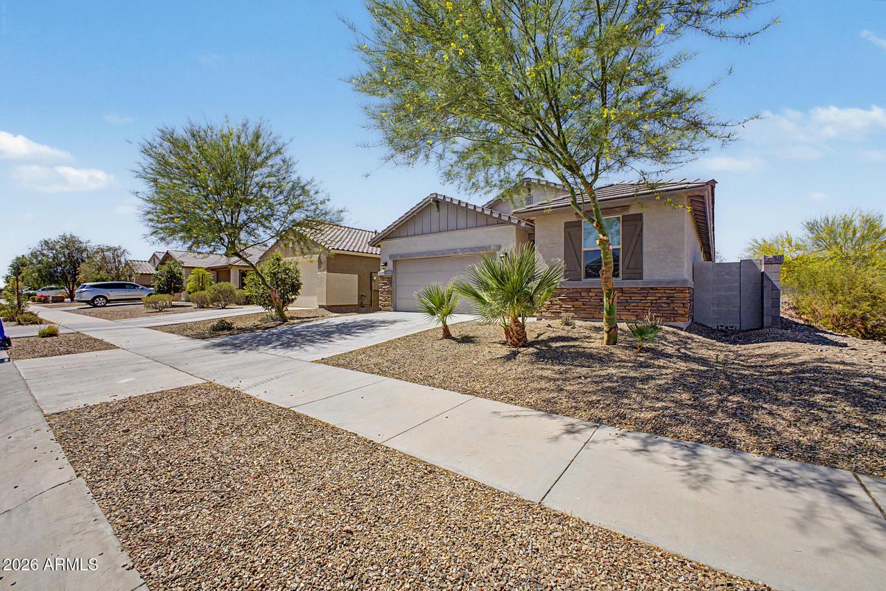 17926 W Jessie Ln., Surprise, AZ 85387