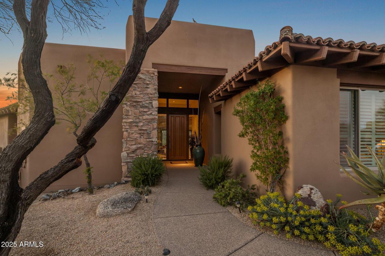 9904 E Lookout Mountain Dr., Scottsdale, AZ 85262