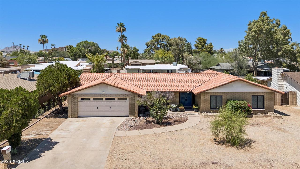 2914 E Beryl Ave., Phoenix, AZ 85028