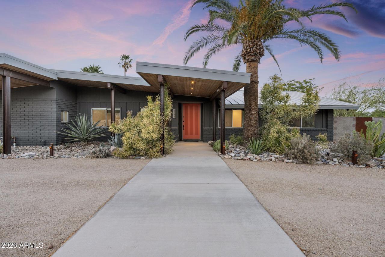 10225 N 40th St., Phoenix, AZ 85028