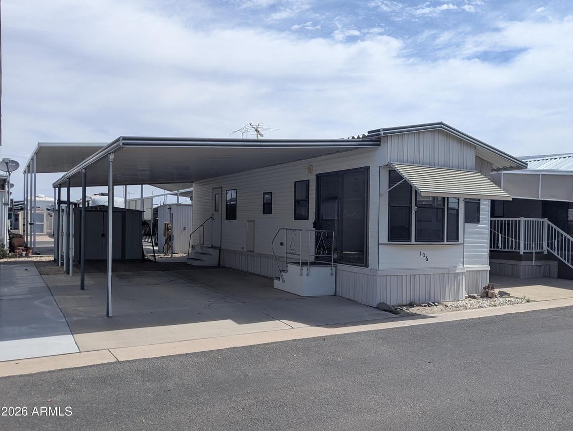 106 E Hedge Dr., Florence, AZ 85132