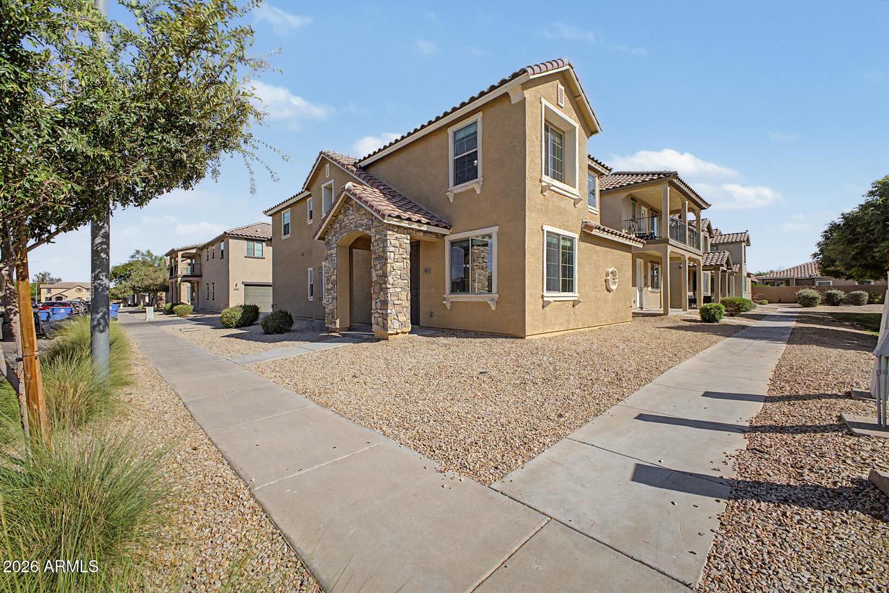 905 E Agua Fria Ln., Avondale, AZ 85323