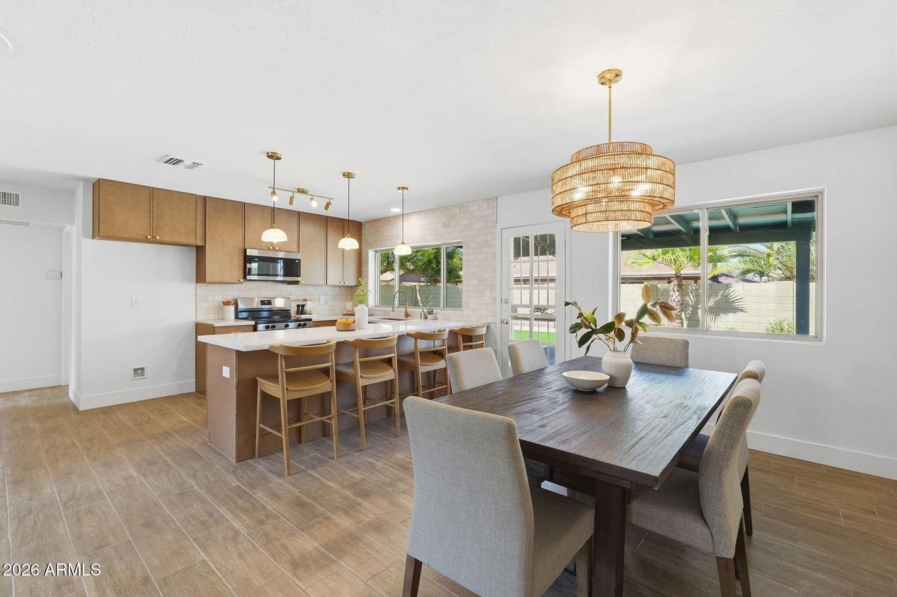 3205 N Woodburne Dr., Chandler, AZ 85224