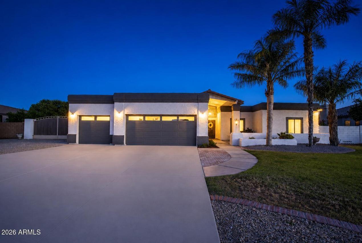 8443 W Donald Dr., Peoria, AZ 85383