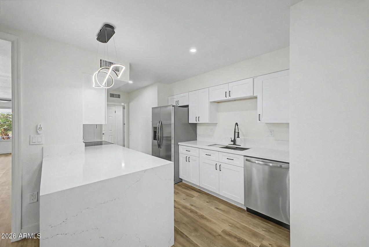 9839 W Royal Oak Rd., Sun City, AZ 85351