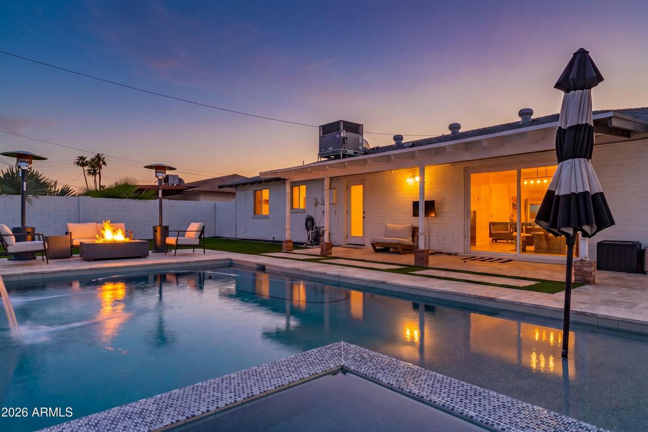 8125 E Palm Ln., Scottsdale, AZ 85257