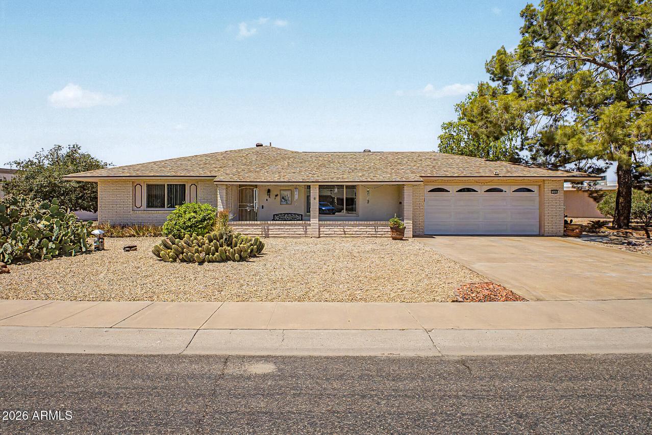 16840 N Pine Valley Dr., Sun City, AZ 85351