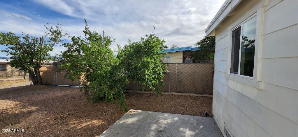 118 E Pinal St., Huachuca City, AZ 85616