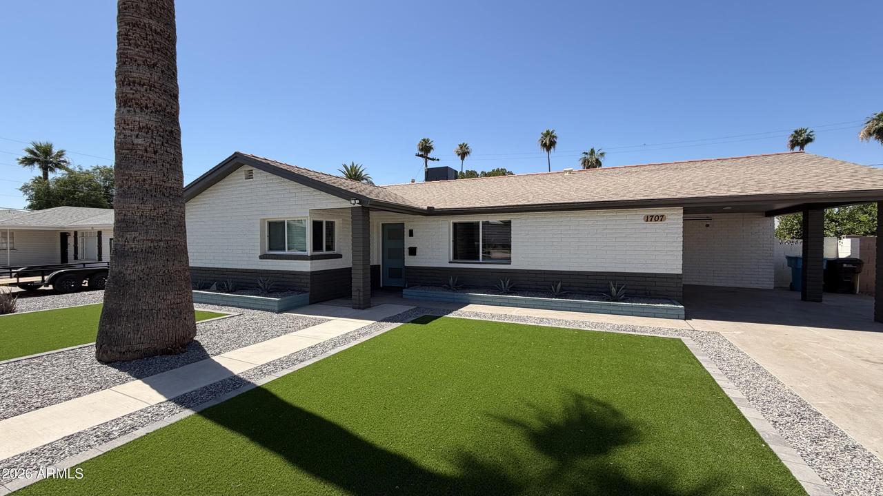 1707 W Highland Ave., Phoenix, AZ 85015