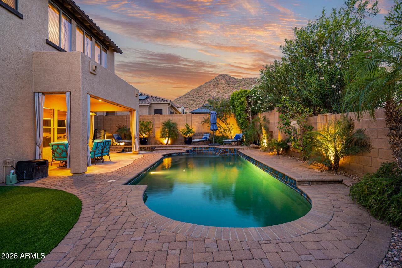 2617 W Via Vista Dr., Phoenix, AZ 85086
