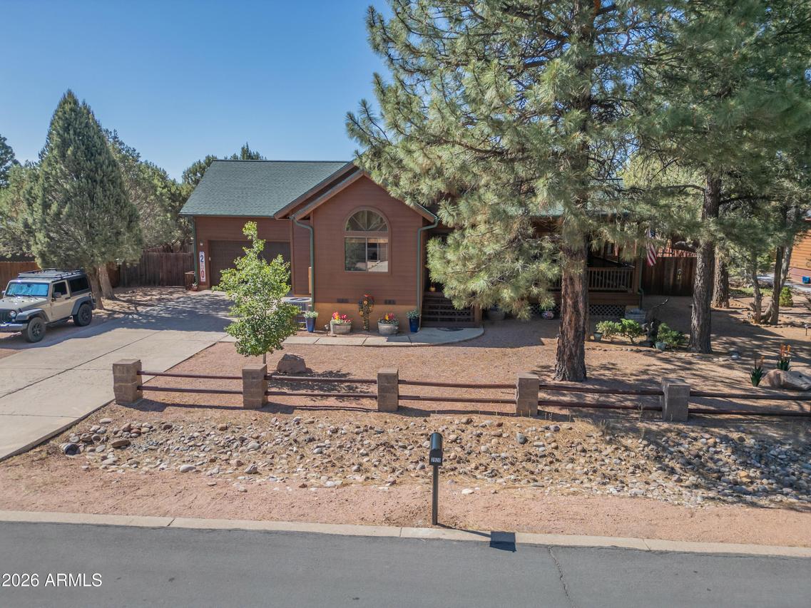 2931 W Mountain Park Rd., Show Low, AZ 85901