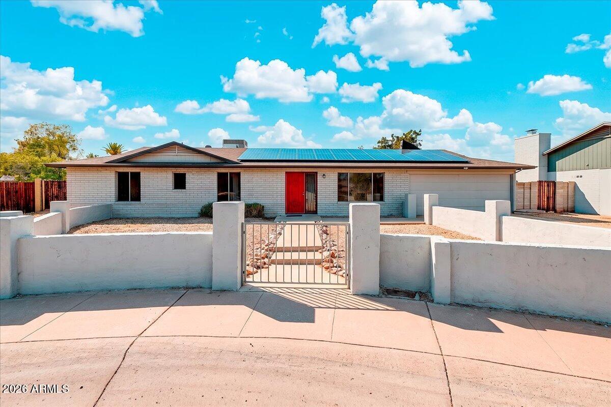1944 W Kristal Way, Phoenix, AZ 85027