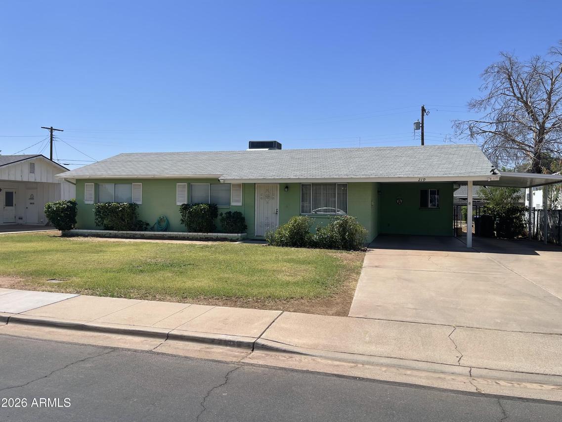 219 W Hunter St., Mesa, AZ 85201