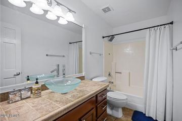 4402 E Vista Dr., Phoenix, AZ 85032