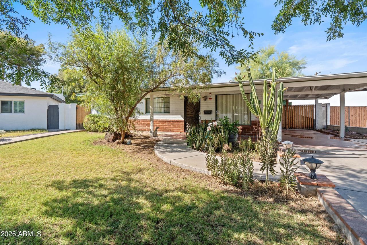 1130 E Colter St., Phoenix, AZ 85014