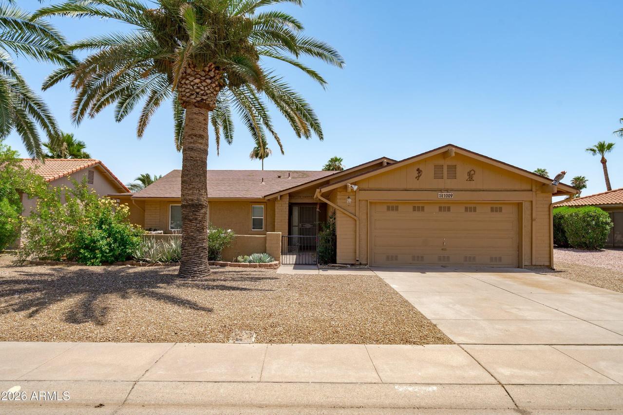 1009 Leisure World, Mesa, AZ 85206