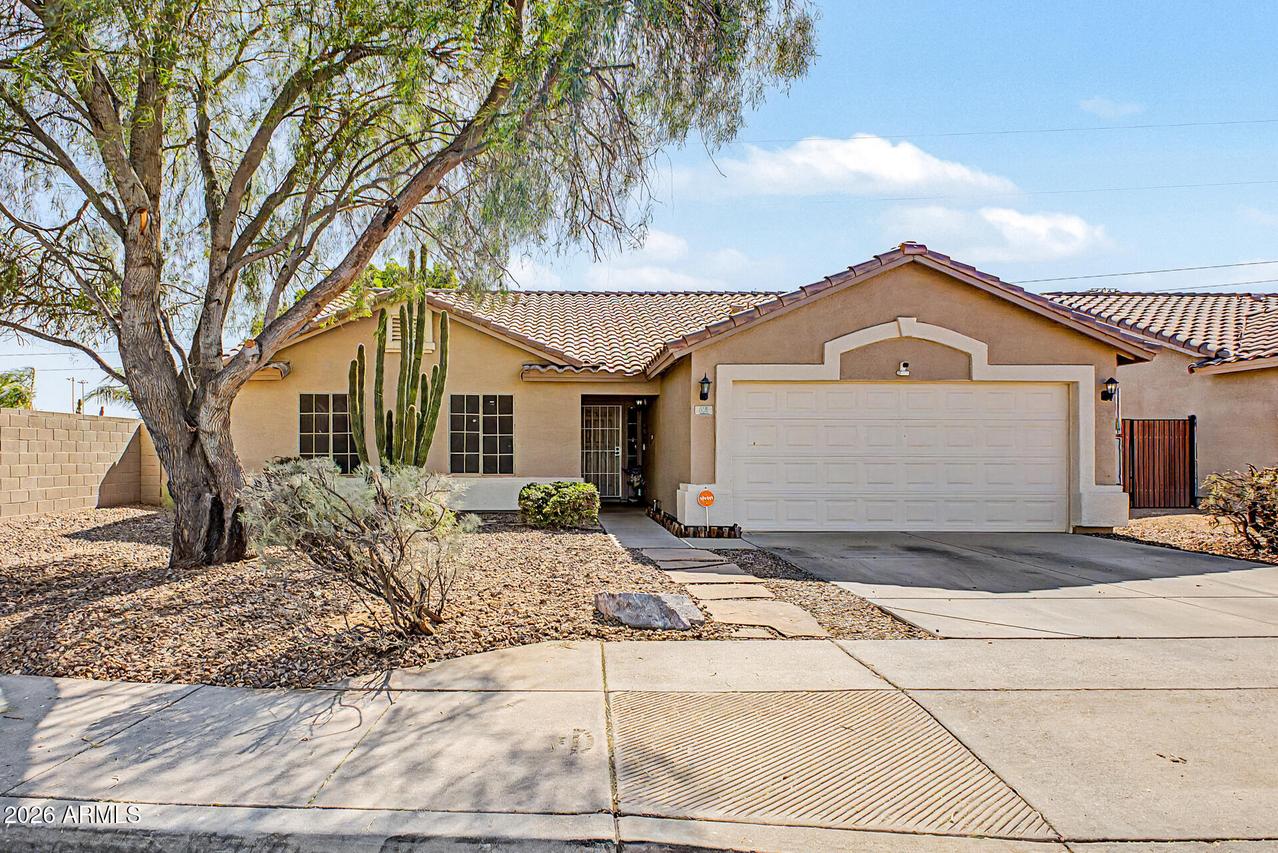 658 S Chatsworth, Mesa, AZ 85208