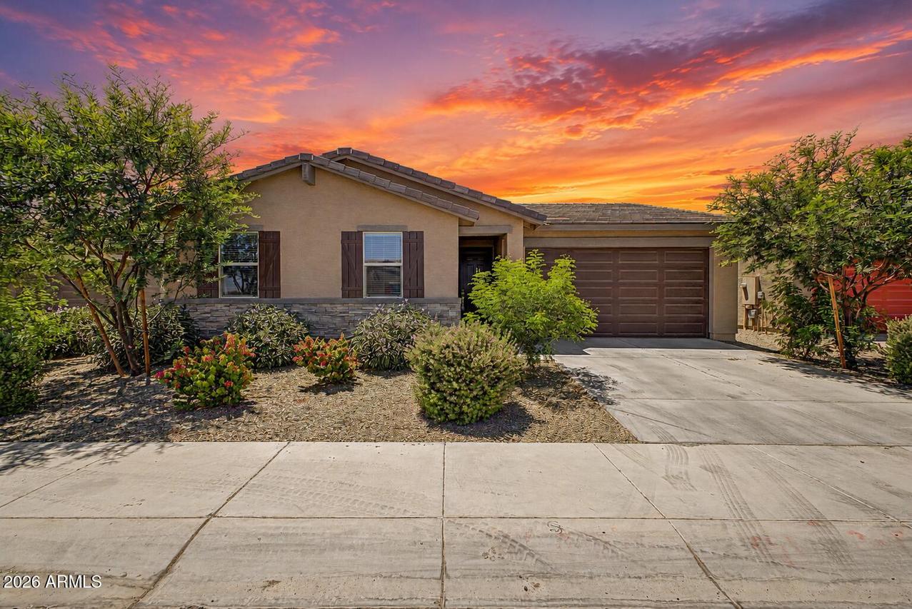 8825 W Albeniz Pl., Tolleson, AZ 85353