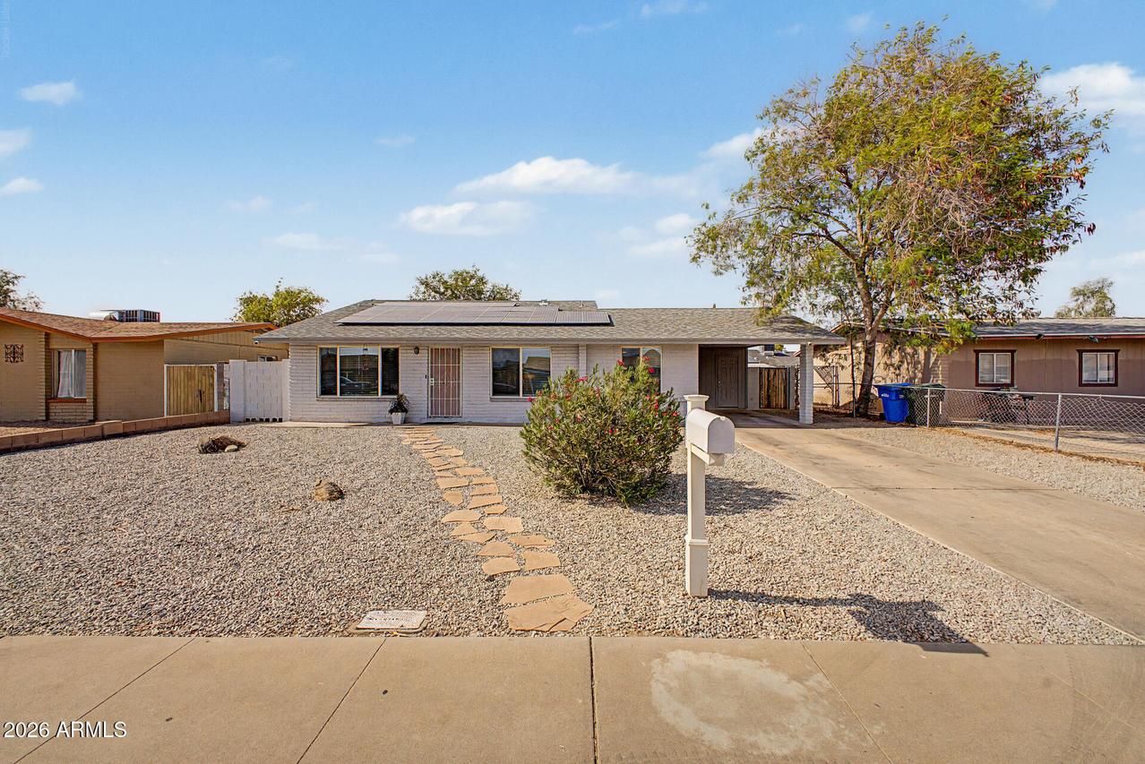 9018 W Glenrosa Ave., Phoenix, AZ 85037