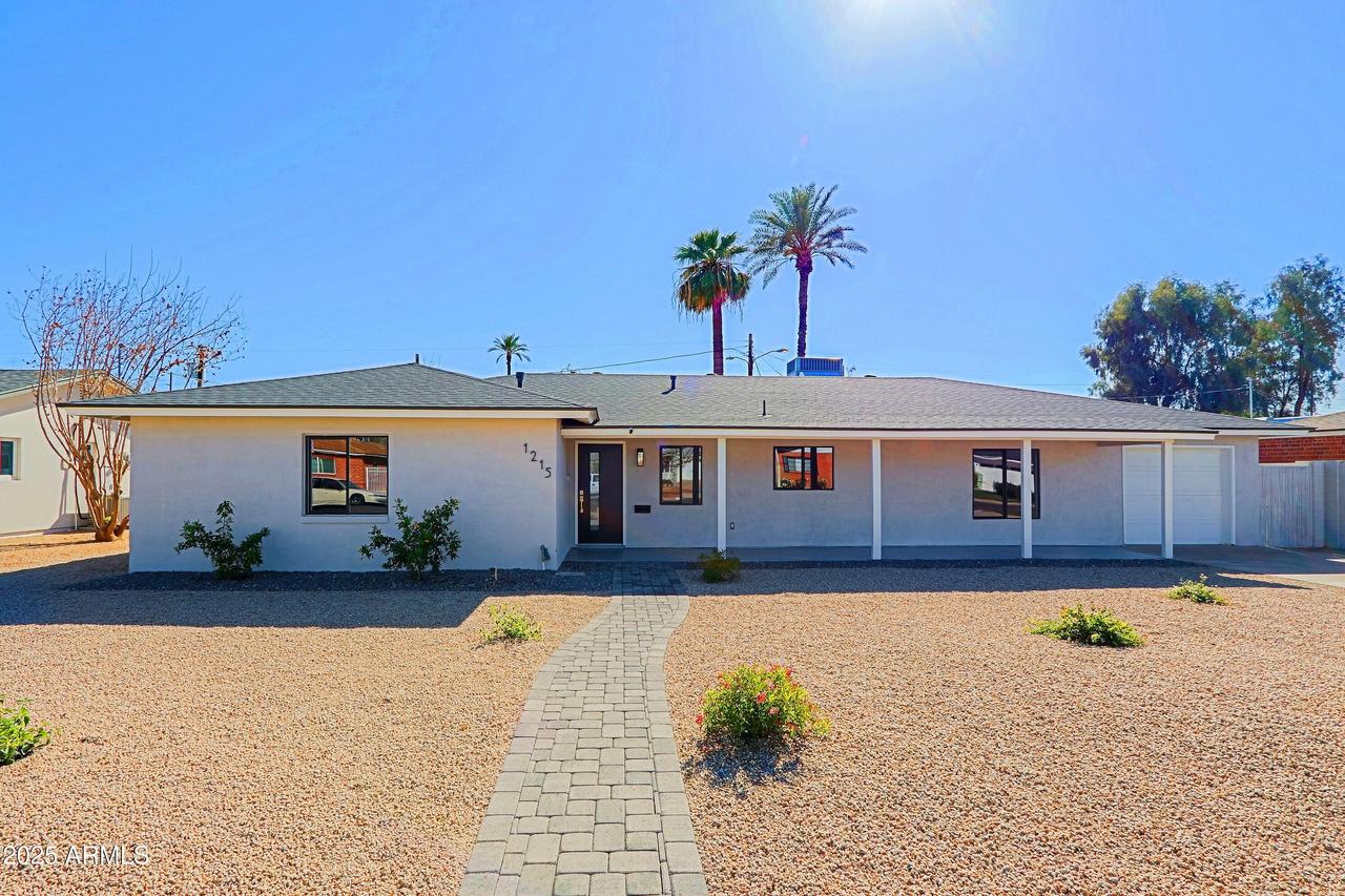 1215 E Cambridge Ave., Phoenix, AZ 85006