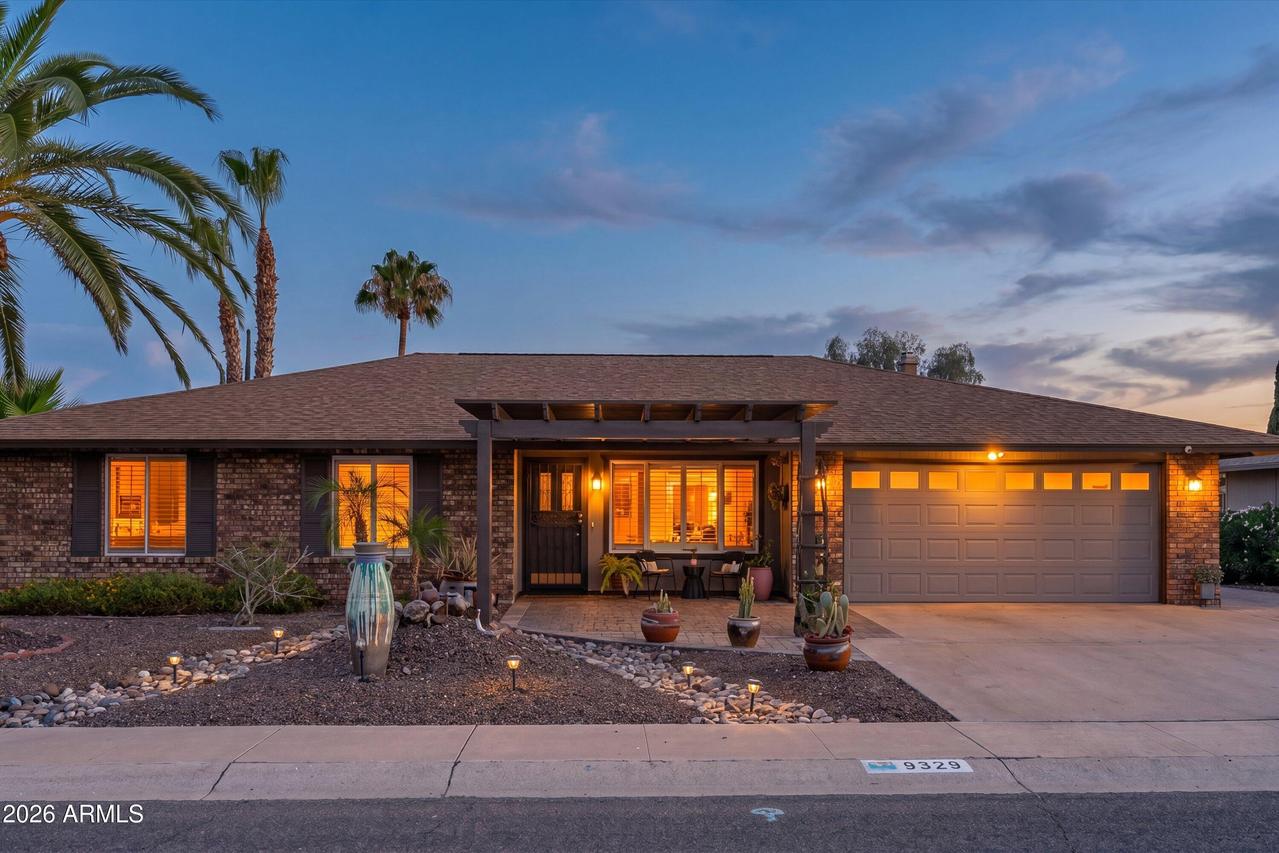 9329 W Briarwood Cir., Sun City, AZ 85351