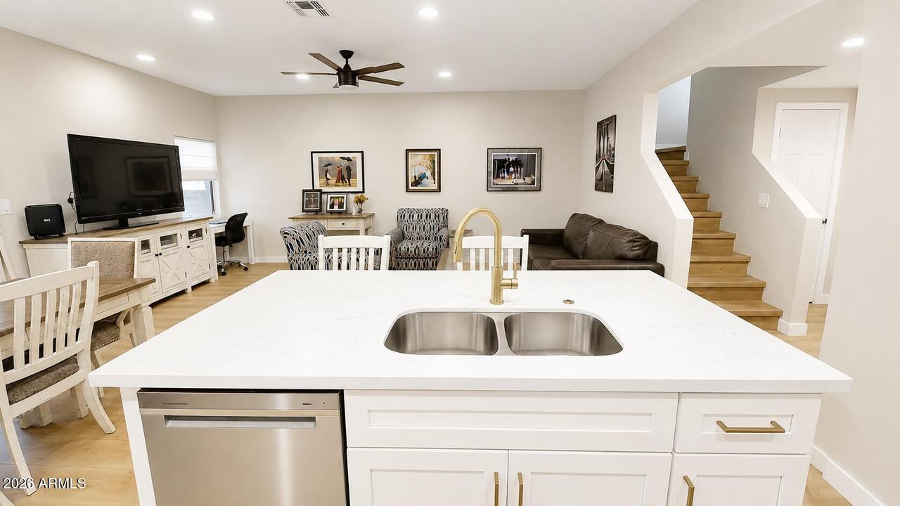 9705 E Mountain View Rd. #1056, Scottsdale, AZ 85258