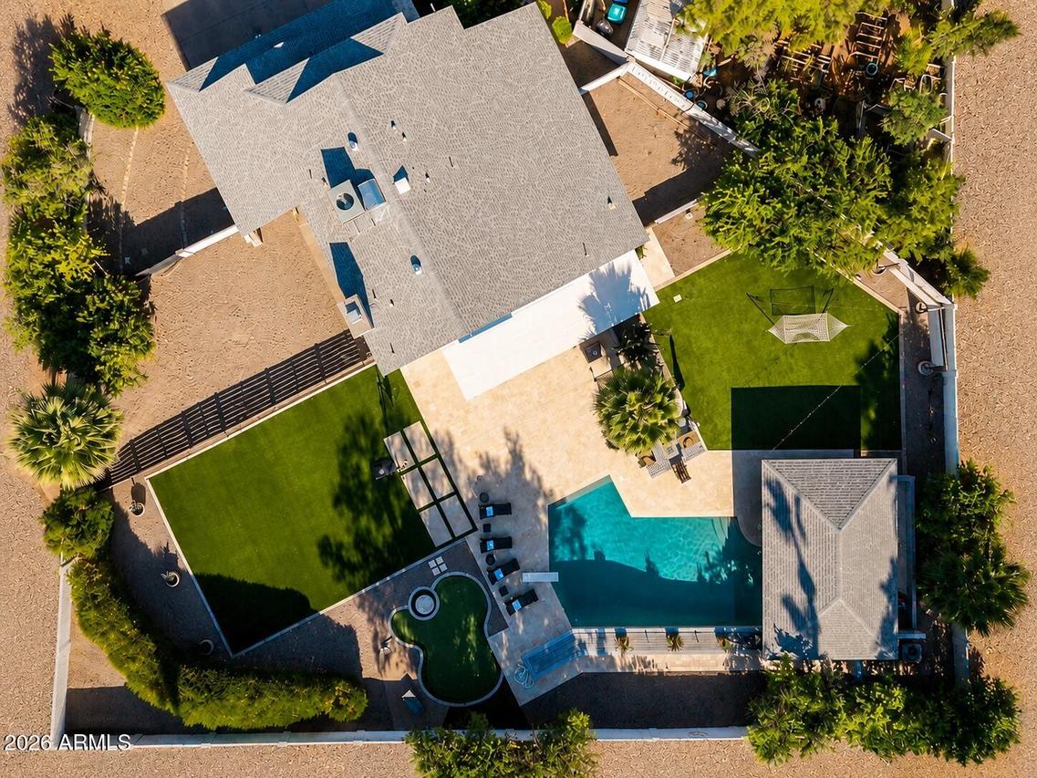 2142 S Rogers St., Mesa, AZ 85202