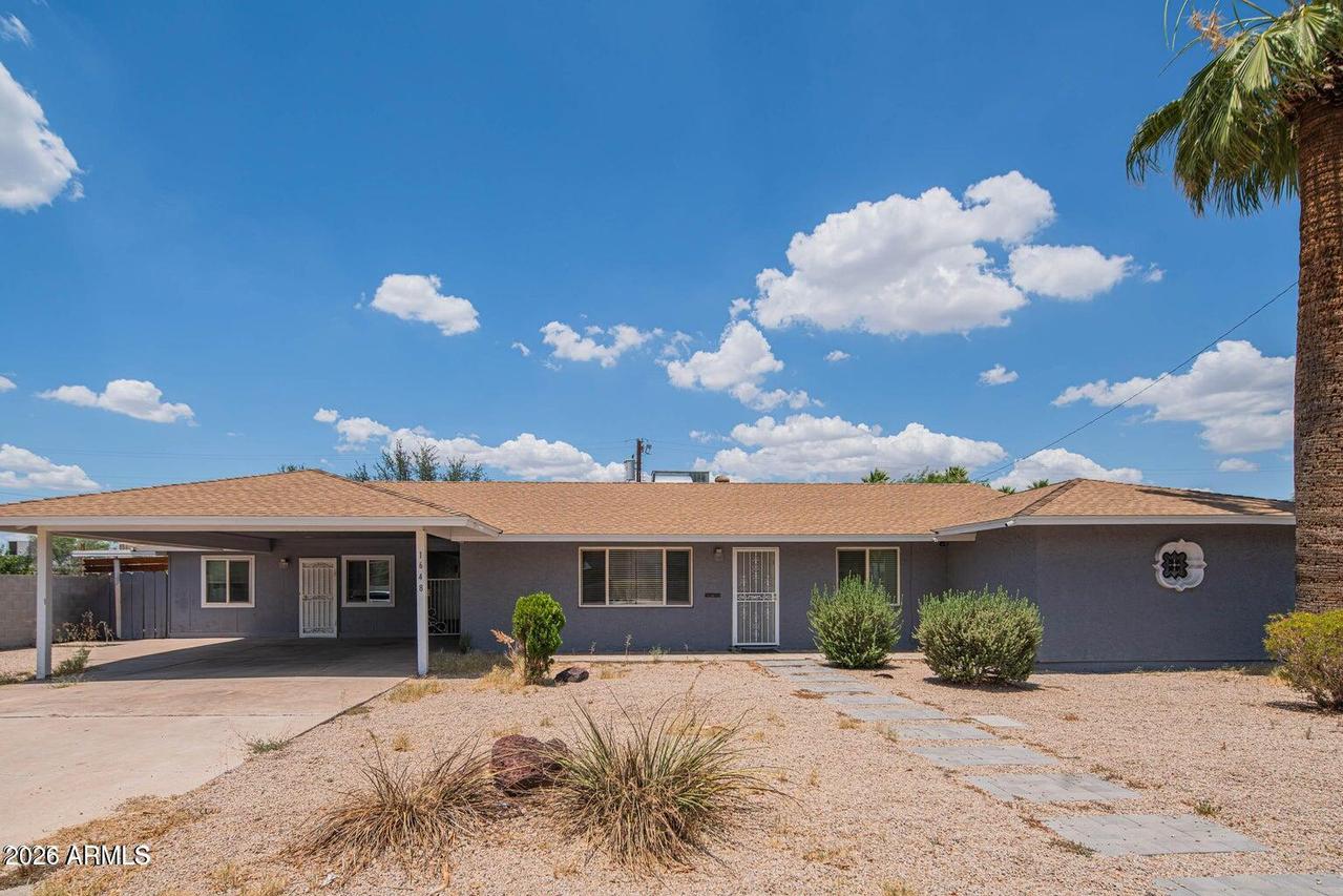 1648 E Mitchell Dr., Phoenix, AZ 85016