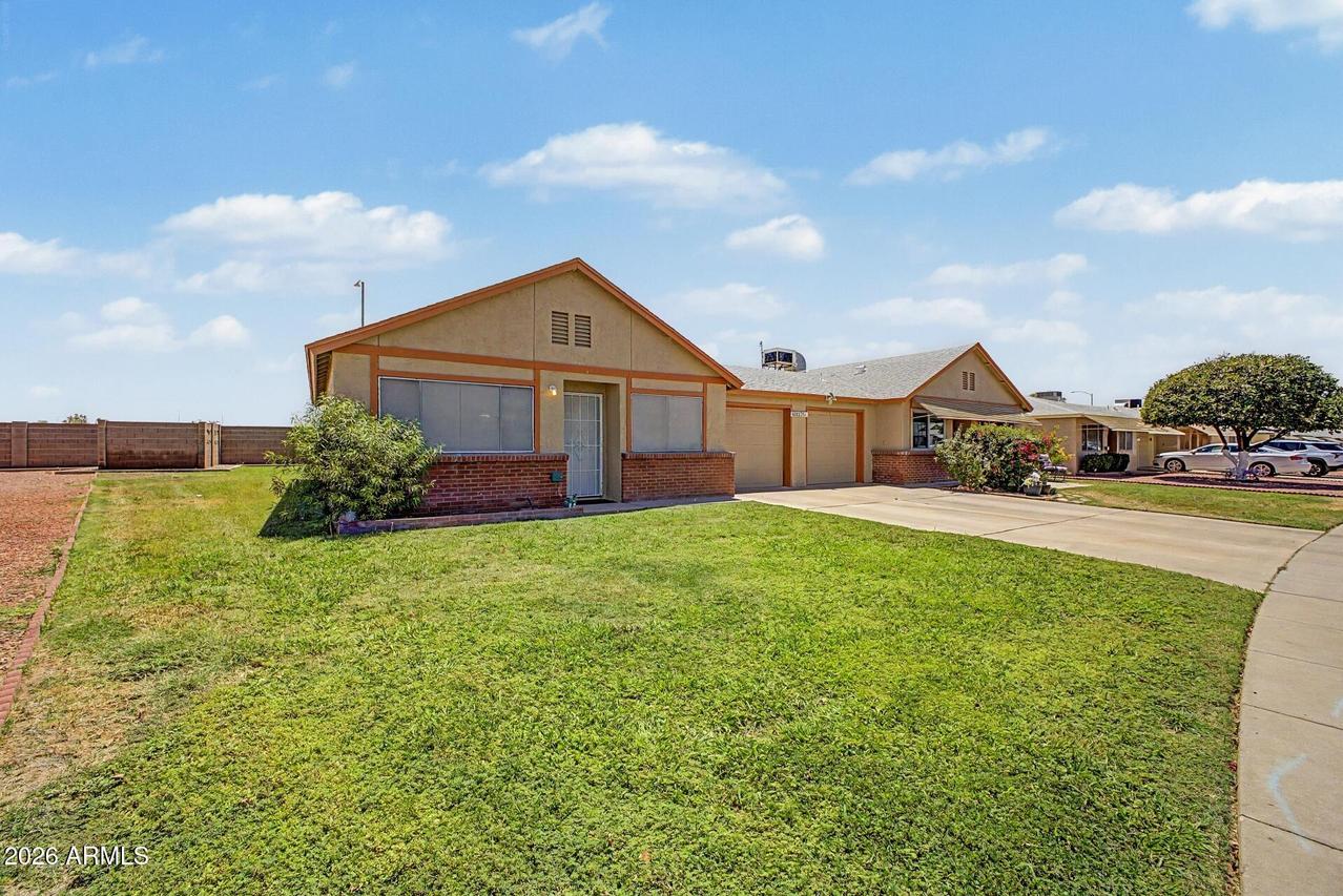 10325 N 95th Dr. #B, Peoria, AZ 85345