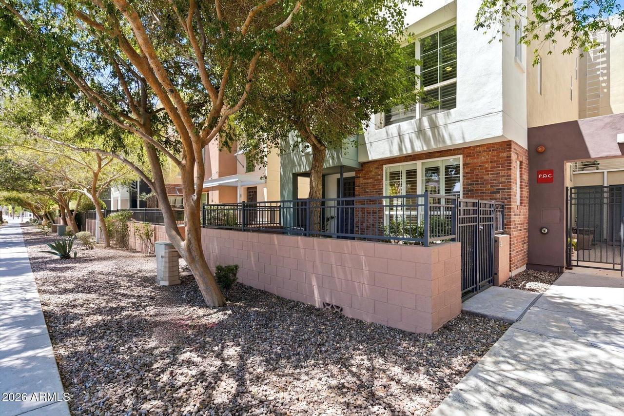 706 E Washington St. #117, Phoenix, AZ 85034