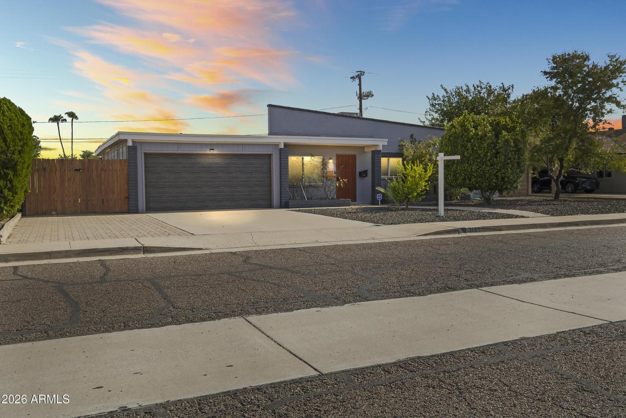 3109 E Larkspur Dr., Phoenix, AZ 85032