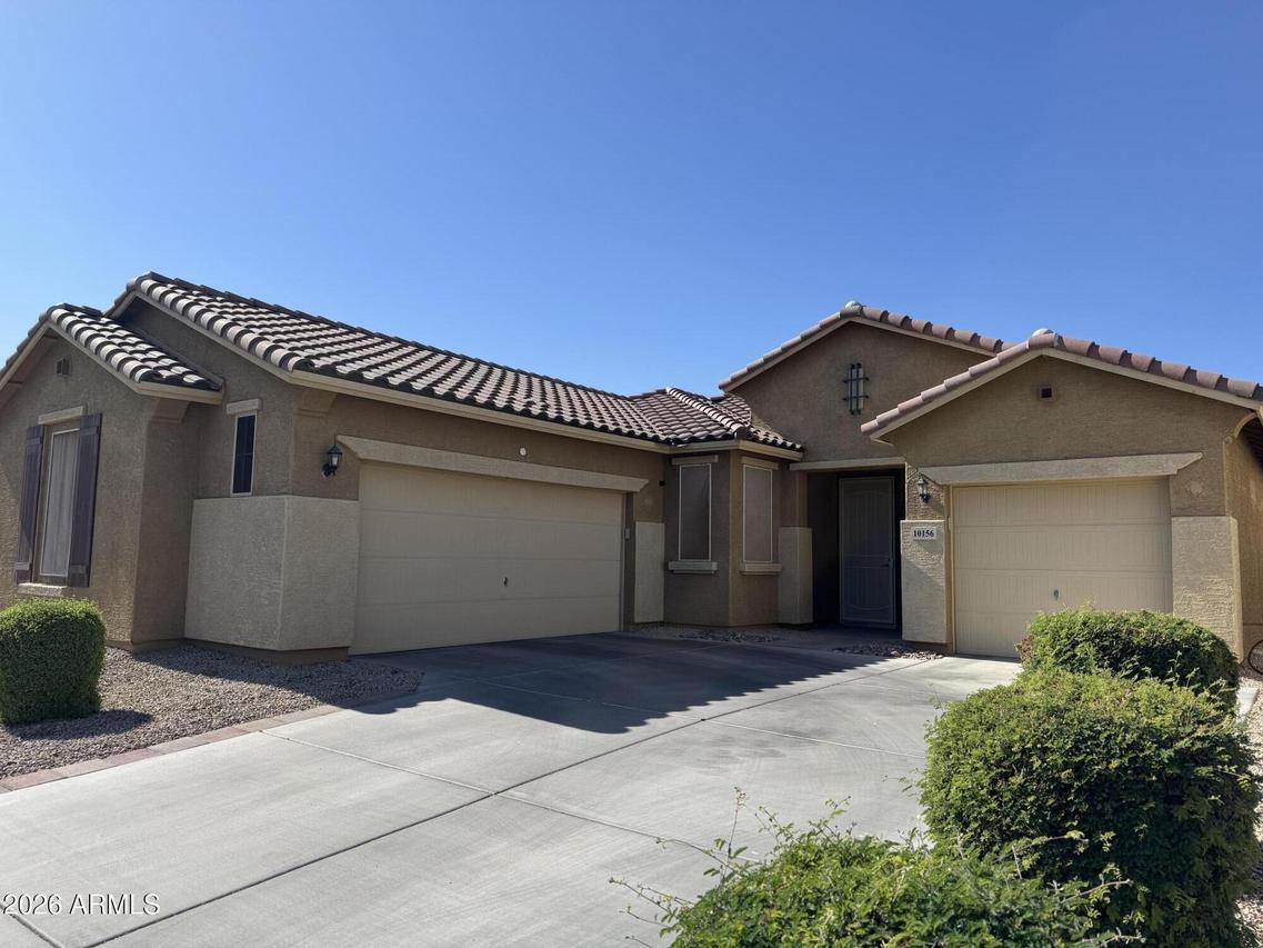 10156 W Golden Ln., Peoria, AZ 85345