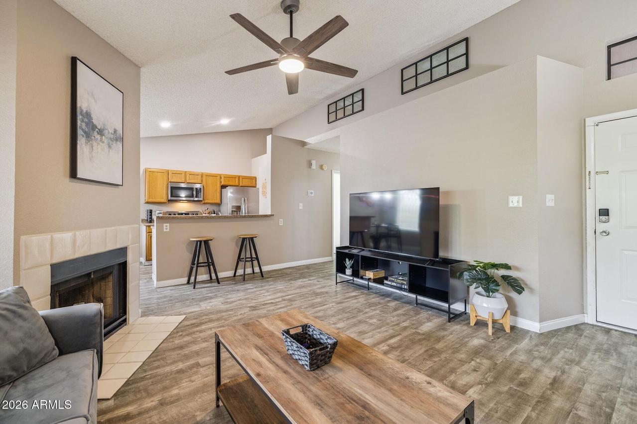 5230 E Brown Rd. #204, Mesa, AZ 85205