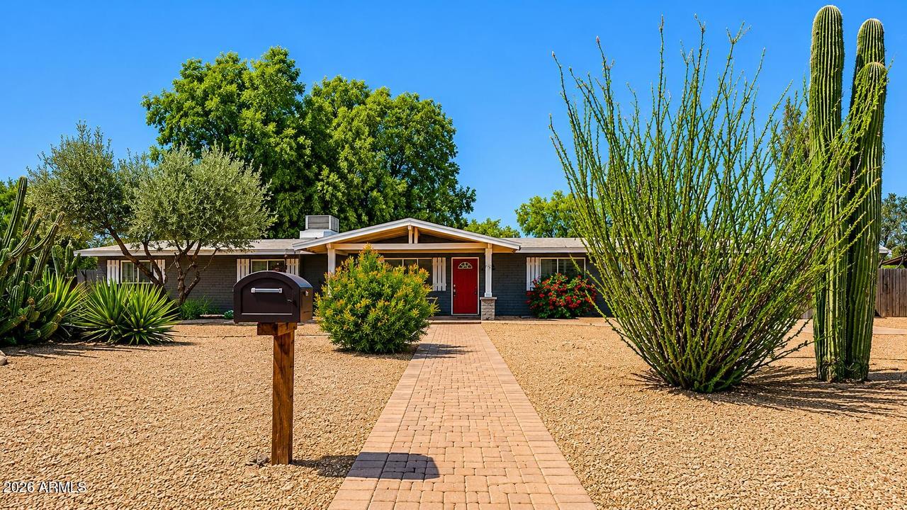 7116 E Jenan Dr., Scottsdale, AZ 85254