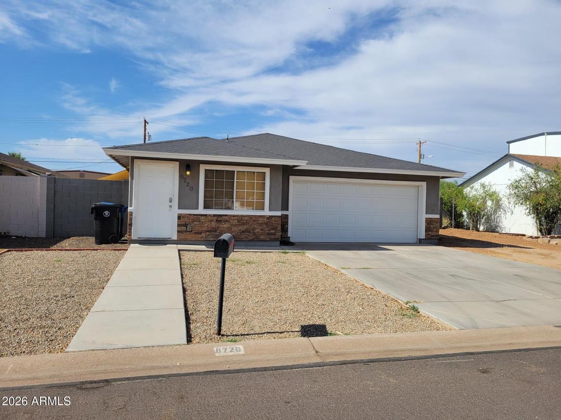 6720 E Arbor Ave., Mesa, AZ 85206