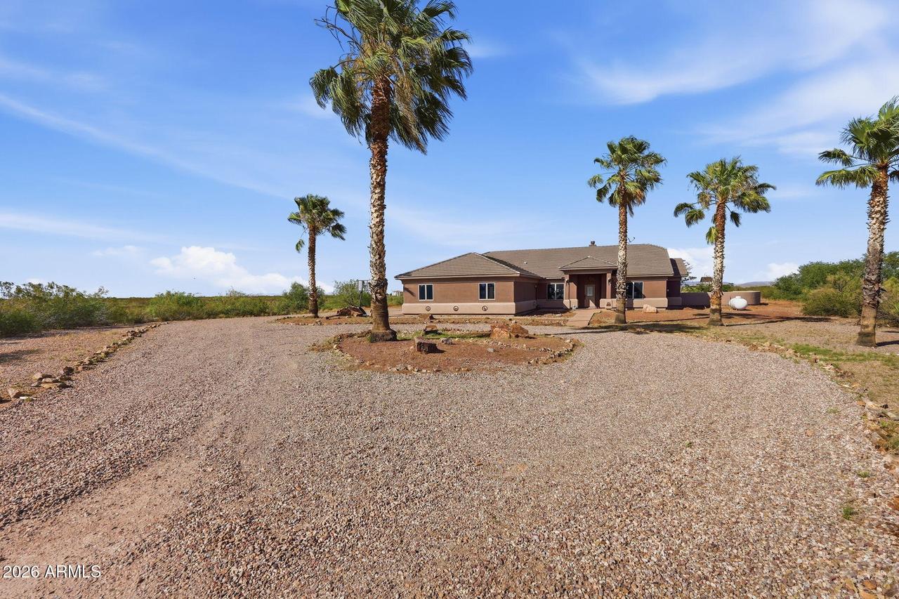 914 E Savino Ct., Huachuca City, AZ 85616