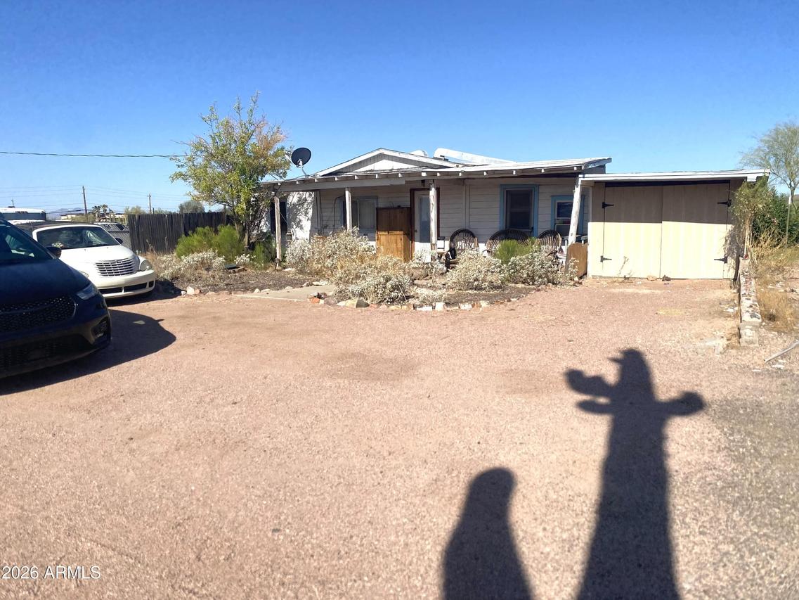 2286 E Broadway Ave., Apache Junction, AZ 85119