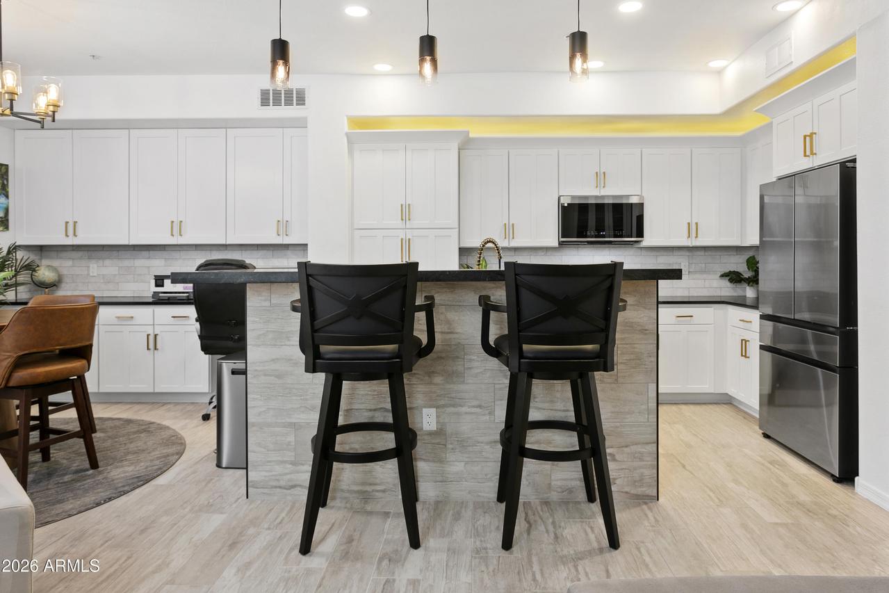 7601 E Indian Bend Rd. #1017, Scottsdale, AZ 85250