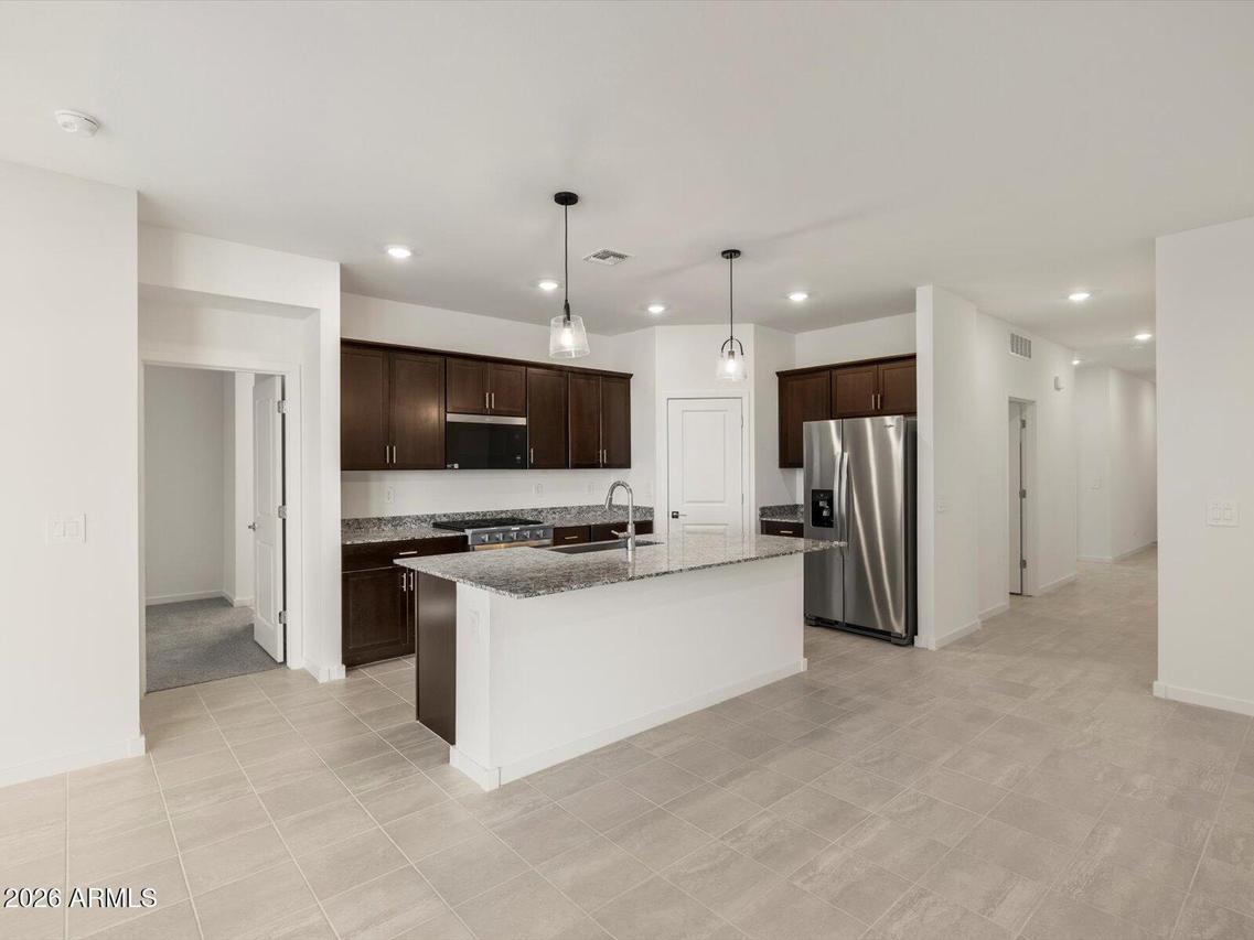 2417 E Enantio Rd., San Tan Valley, AZ 85143