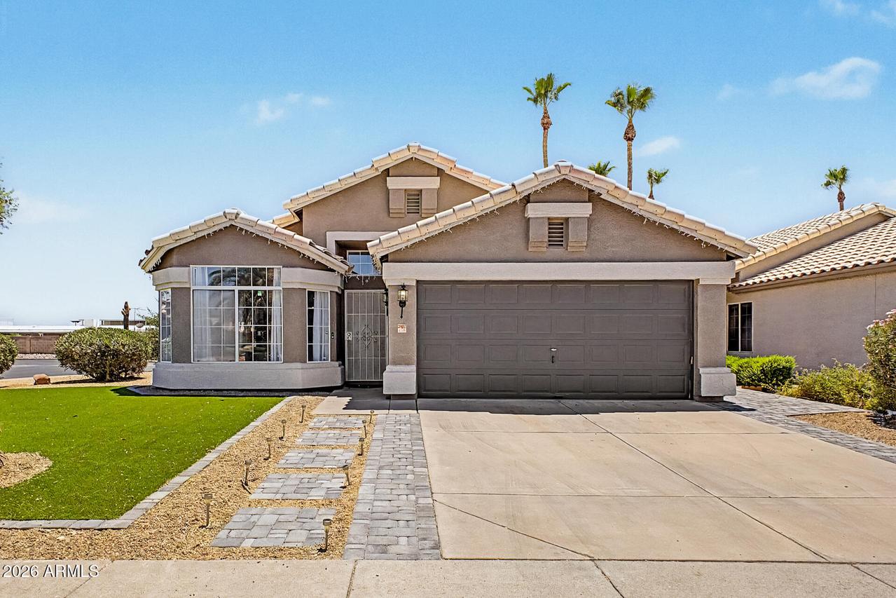 3417 E Kelton Ln., Phoenix, AZ 85032