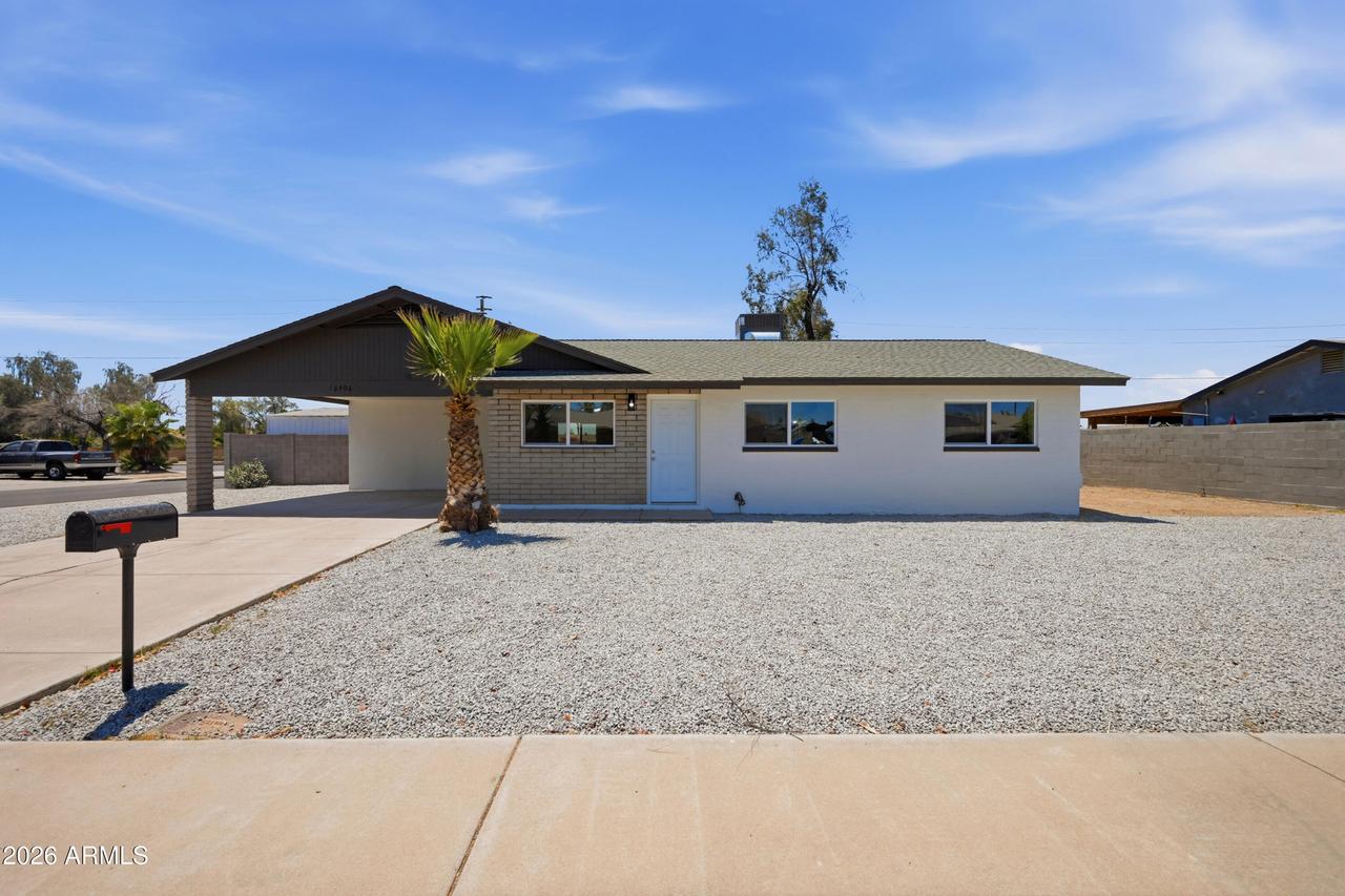 16406 N 50th Dr., Glendale, AZ 85306