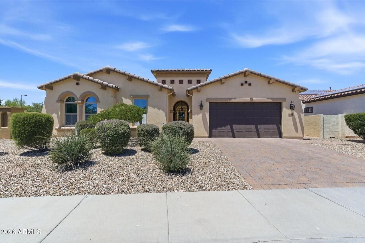 15766 W Wilshire Dr., Goodyear, AZ 85395