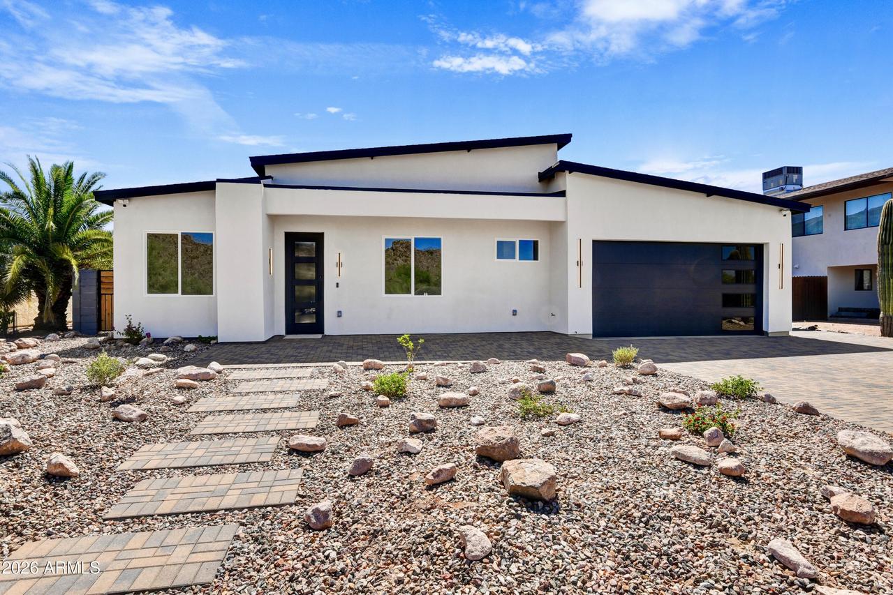 5579 S Alameda Rd., Gold Canyon, AZ 85118