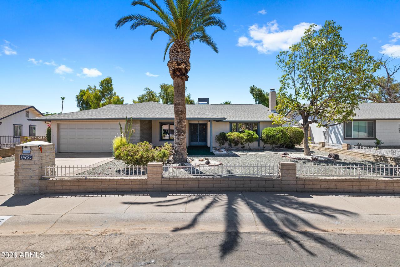 11825 S Paiute St., Phoenix, AZ 85044