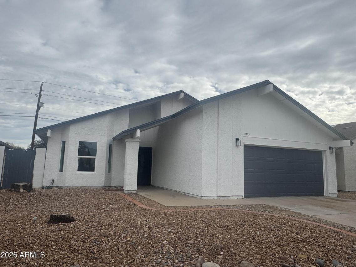 18815 N 43rd Dr., Glendale, AZ 85308