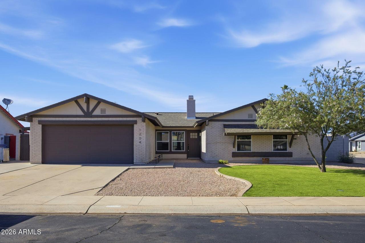 1204 W Mcnair St., Chandler, AZ 85224