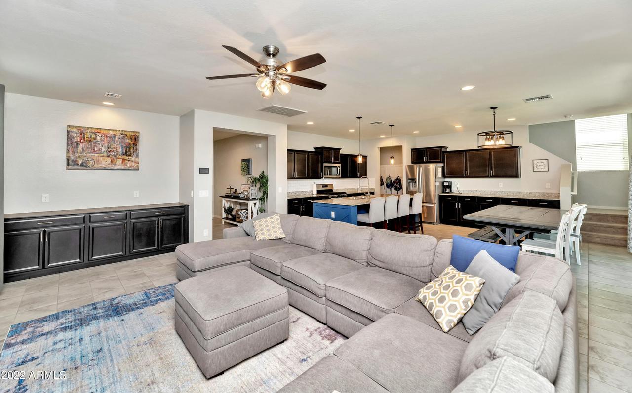 359 W Salali Tr., San Tan Valley, AZ 85140