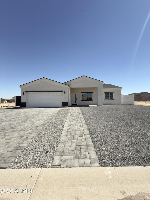 10323 W Concordia Dr., Arizona City, AZ 85123