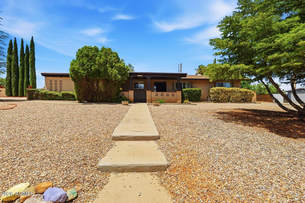 1953 Golf Links Rd., Sierra Vista, AZ 85635