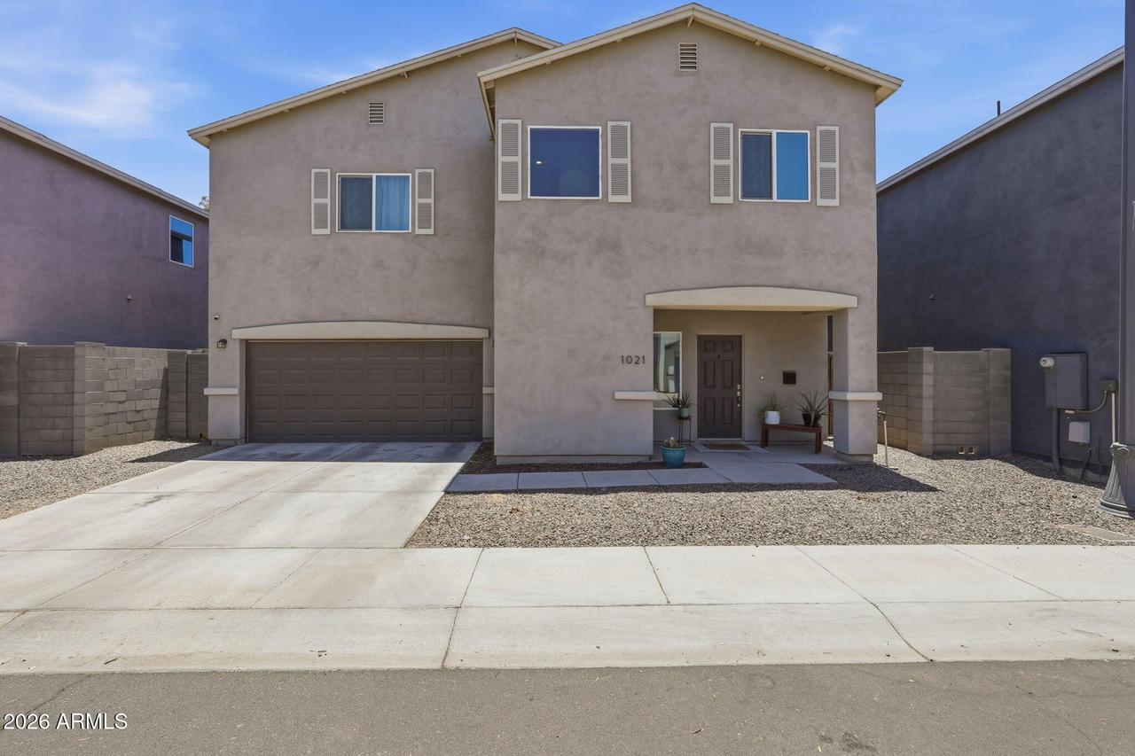 1021 E Odeum Ln., Phoenix, AZ 85040